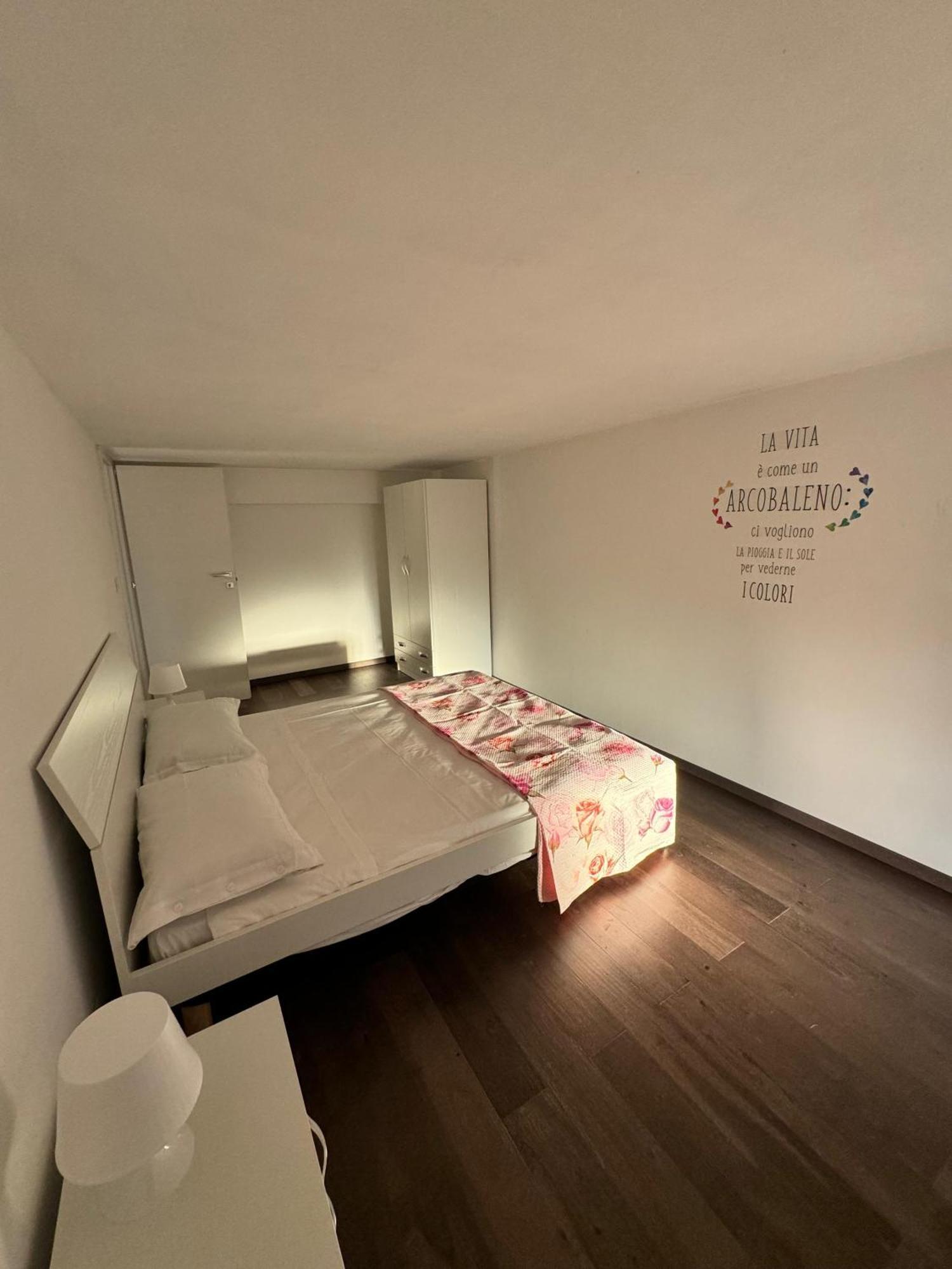 Endless Summer Apartments スカンツァーノ・イオーニコ エクステリア 写真